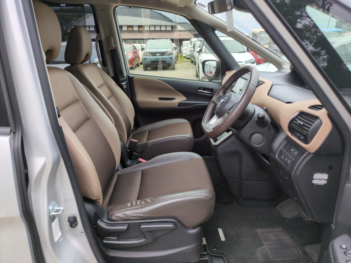 NISSAN SERENA 2017 | HIGHWAY STAR
